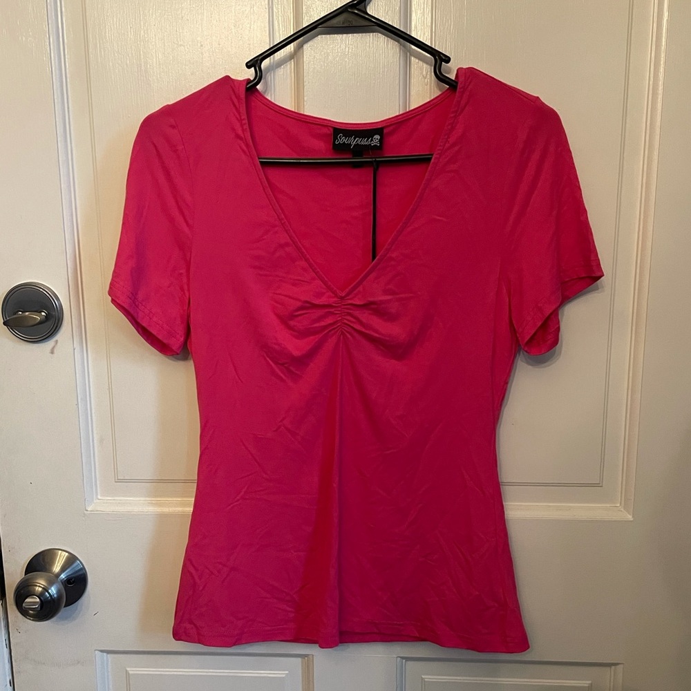 SOURPUSS RAMONA TOP MAGENTA pink pinup